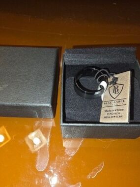 Blac Label Heritage Tungsten Men's Silver & Balck Band Ring
 Size 8 New w Tag